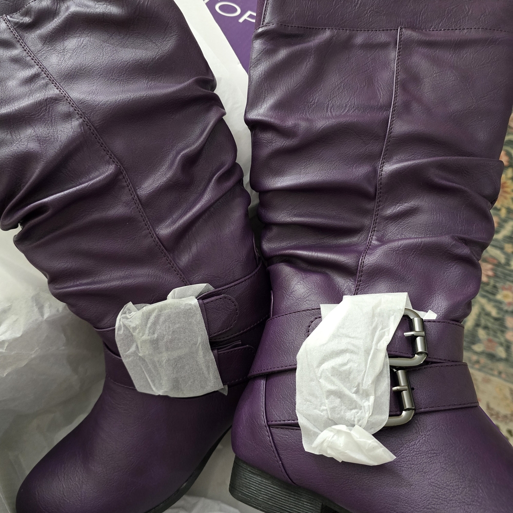 TOP Moda Deep Purple Boots - Picture 3 of 3